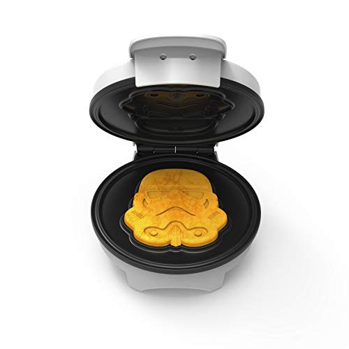 Star Wars Stormtrooper Waffle Maker with Nonstick Finish (Renewed)