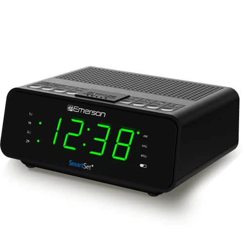 Emerson SmartSet Alarm Clock Radio with AM/FM Radio, Dimmer, Sleep Timer and .9 LED Display, CKS1900 (Black)